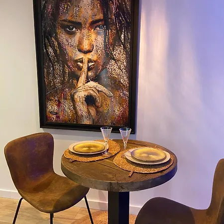 Le Boheme Spa, Loveroom A * Σετ