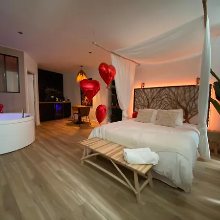 Le Boheme Spa, Loveroom A Appartement Sète