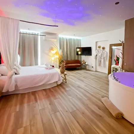 Appartement Le Boheme Spa, Loveroom A *
